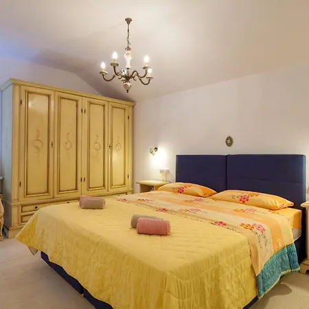 Holiday home Duje Trogir