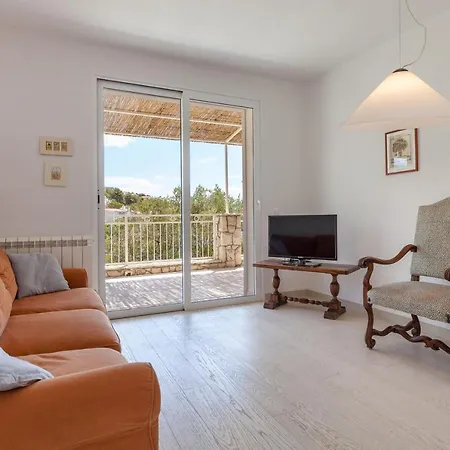 Holiday home Duje *