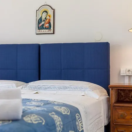 Duje Holiday home *